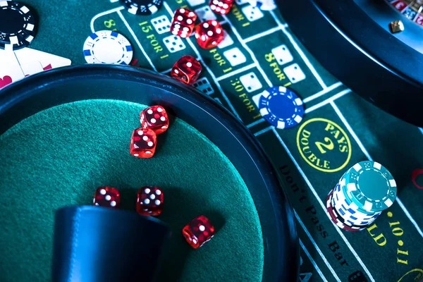 Live blackjack table on rp55 showing dealer, player cards, and real-time betting interface